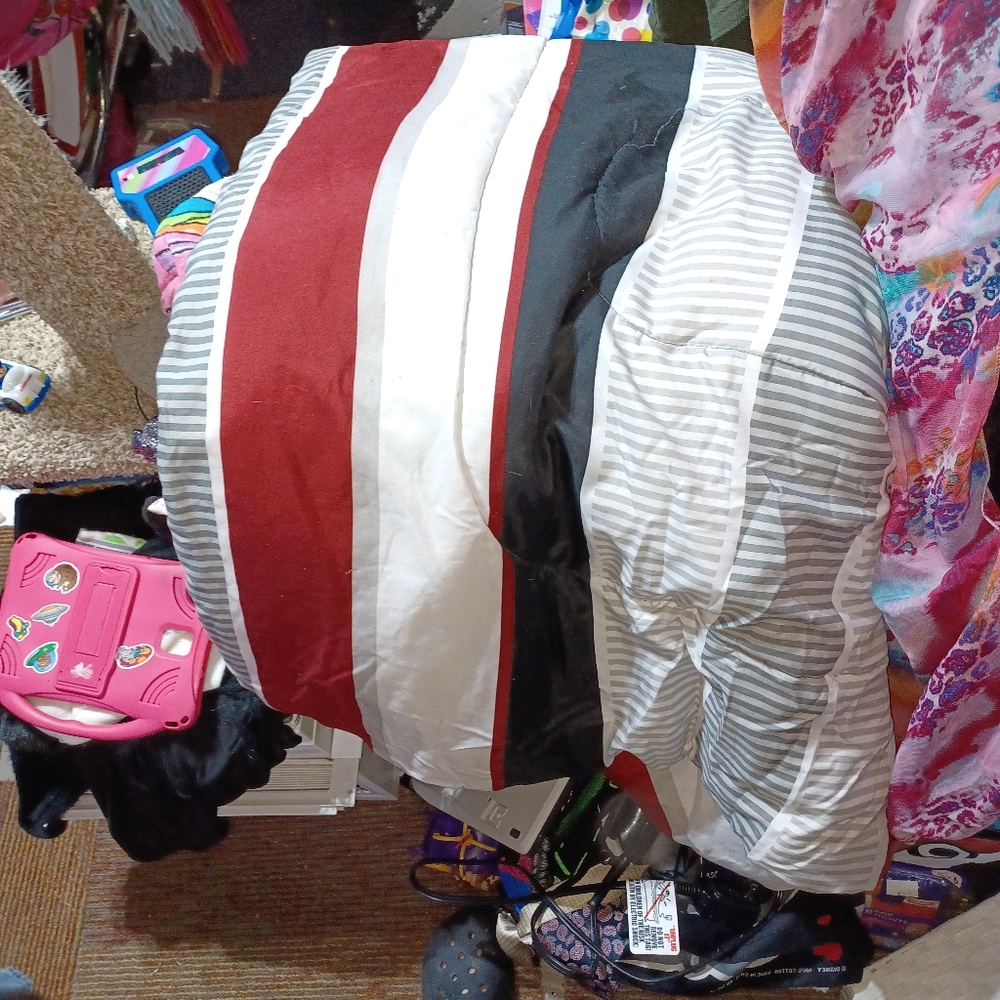 Full size comforter